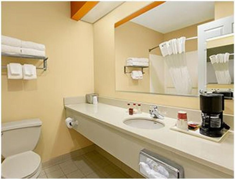 Ramada Limited Columbia Image 17