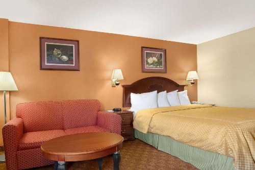 Ramada Limited Columbia image 3