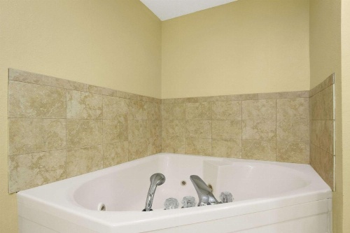 Ramada Limited Columbia image 7