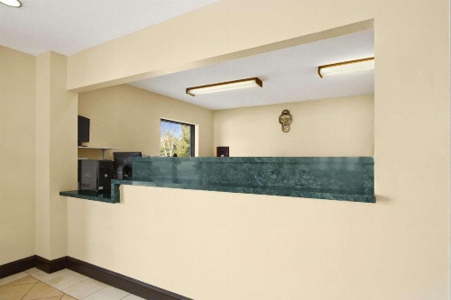 Ramada Limited Columbia image 9